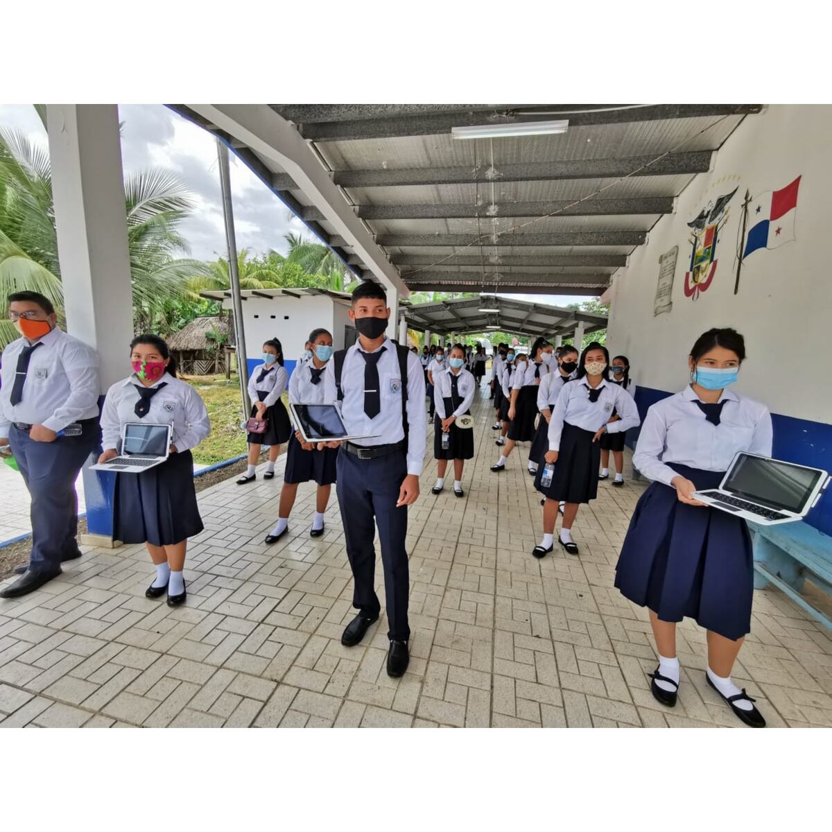 Este lunes iniciaron las clases. Todavía tienen tiempo para matricularse