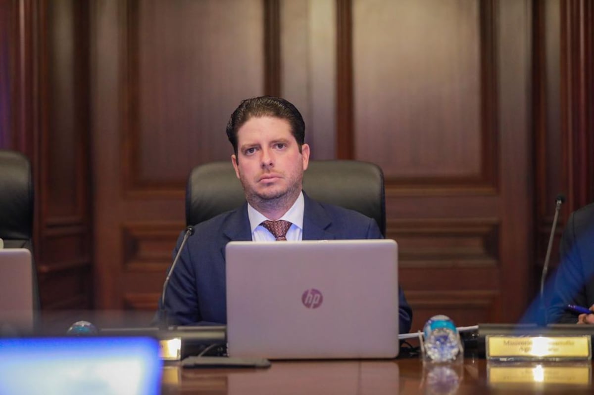 Gabinete autoriza al ministro de Comercio a retirar de la Asamblea el proyecto del contrato minero