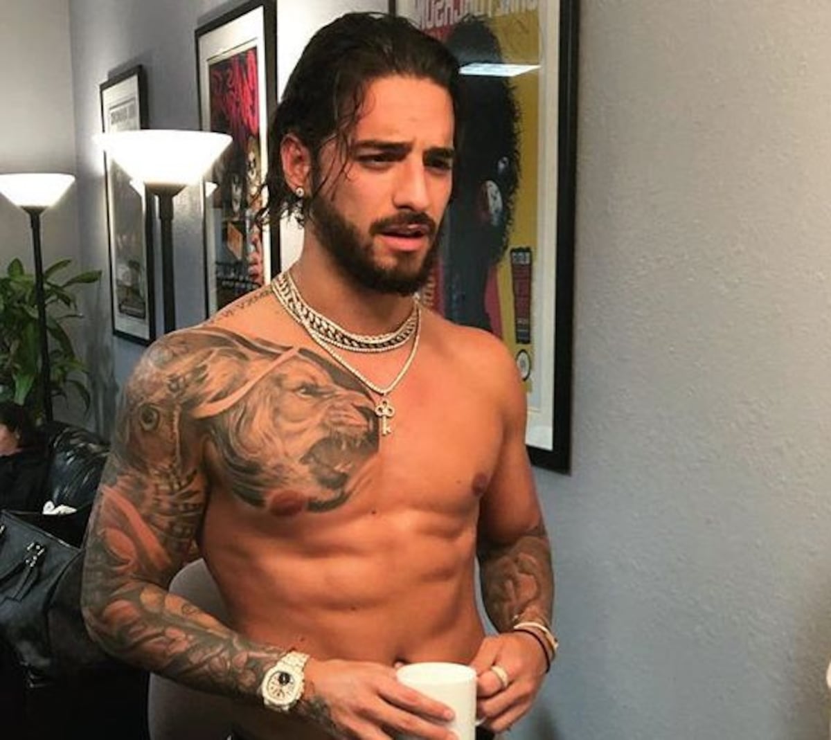 Lo que Maluma nunca haría por temor a su madre