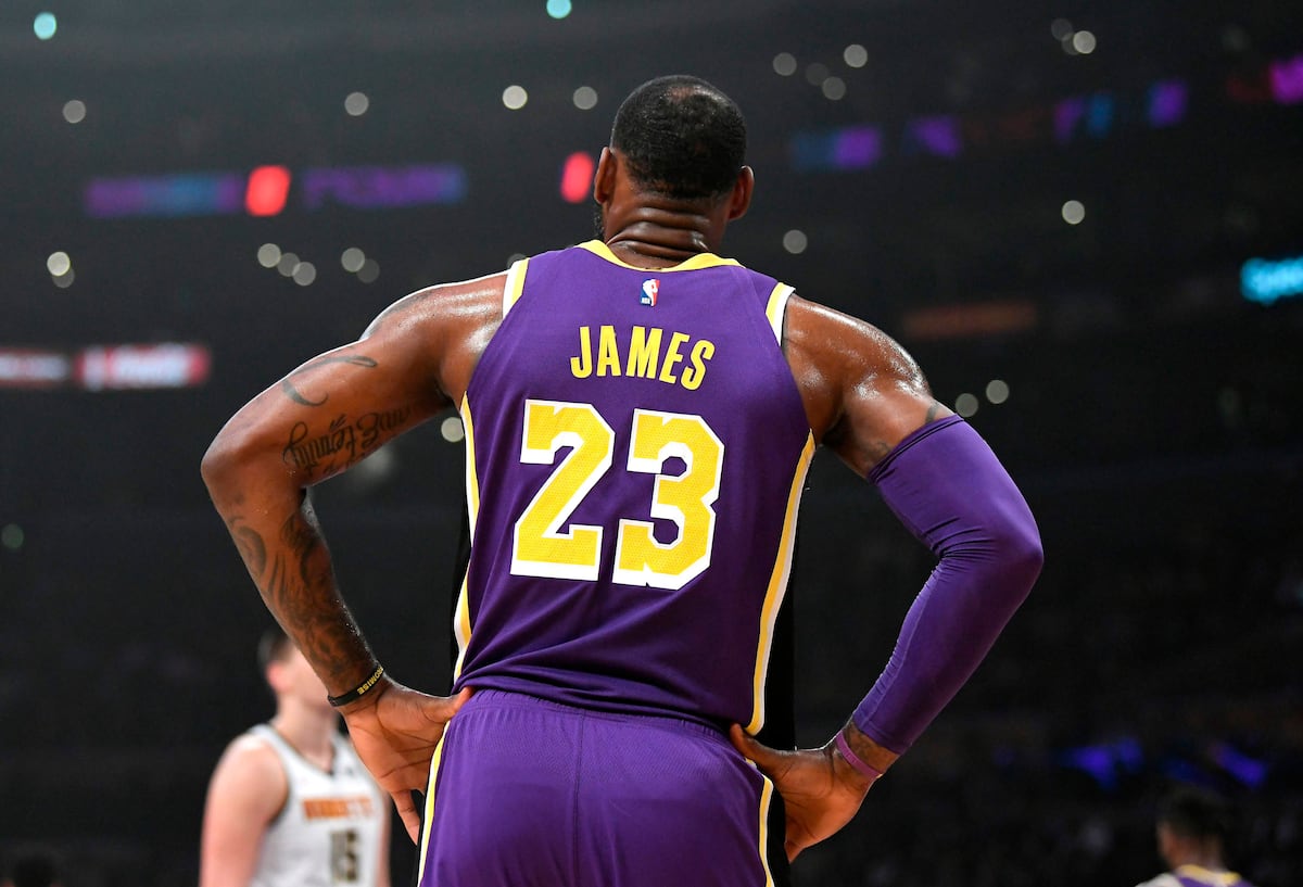LeBron James cederá su número 23 al recién llegado Anthony Davis