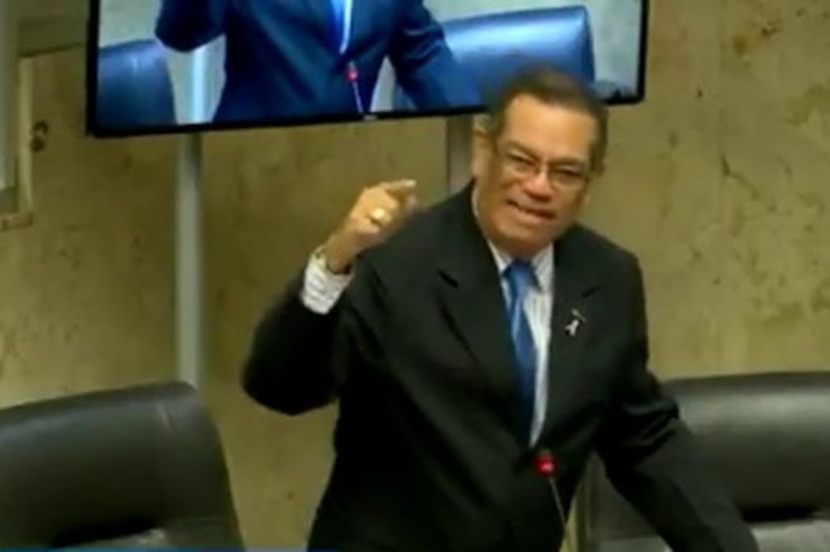 Cadena perpetua pide diputado para violadores y asesinos de mujeres