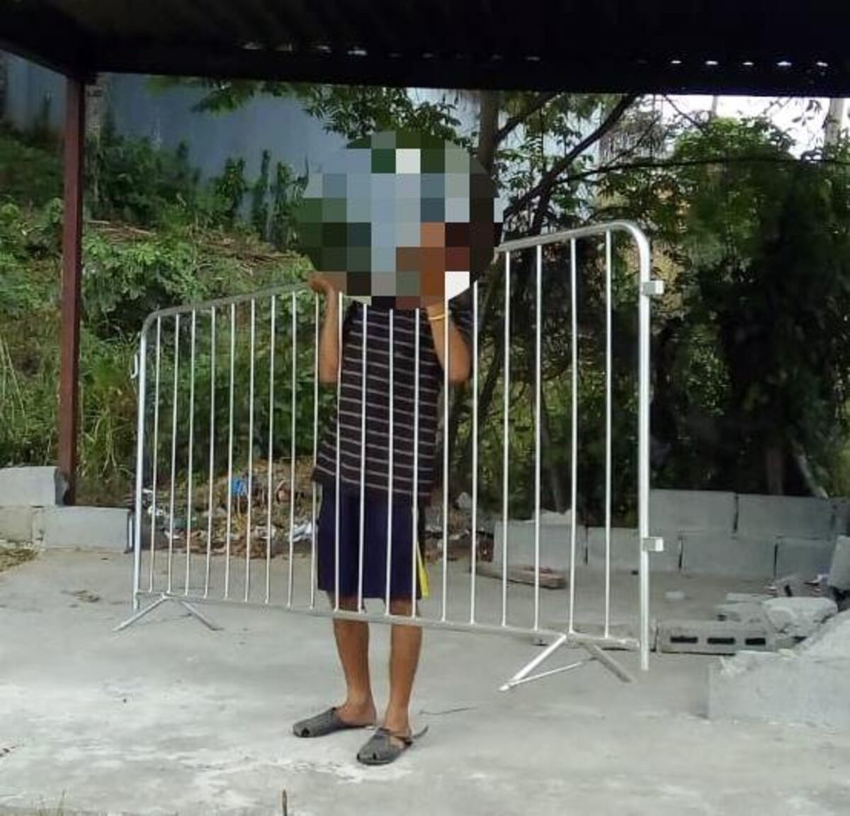 Capturan a dos sujetos que habían hurtados vallas de protección para El Papa