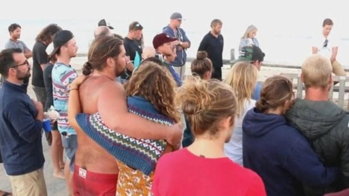 Surfer fallece tras ataque de tiburón en Massachussets