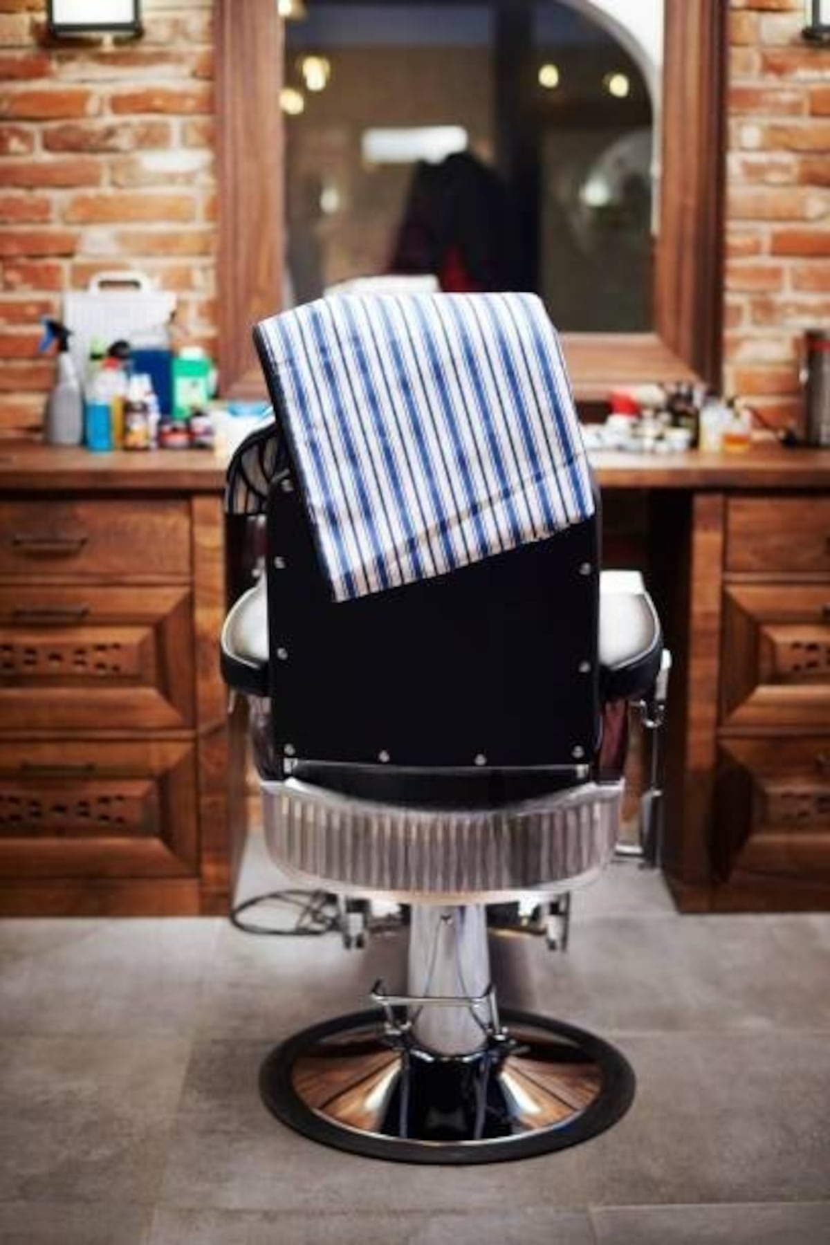 Ataque mortal en Don Bosco: Barbero pierde la vida frente a su clientela