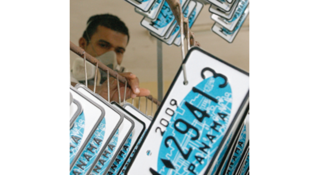 Placa vehicular de 2021 tendrá vigencia hasta 2025