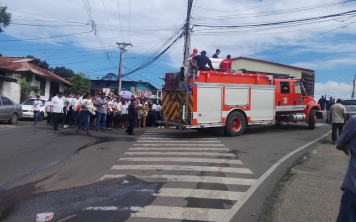Mucho dolor se vivió en las honras fúnebres de estudiante de la UTP