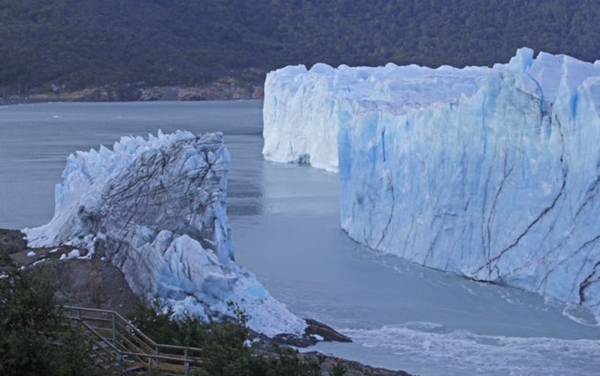 Glaciar se rompe e inunda zona en la Patagonia argentina