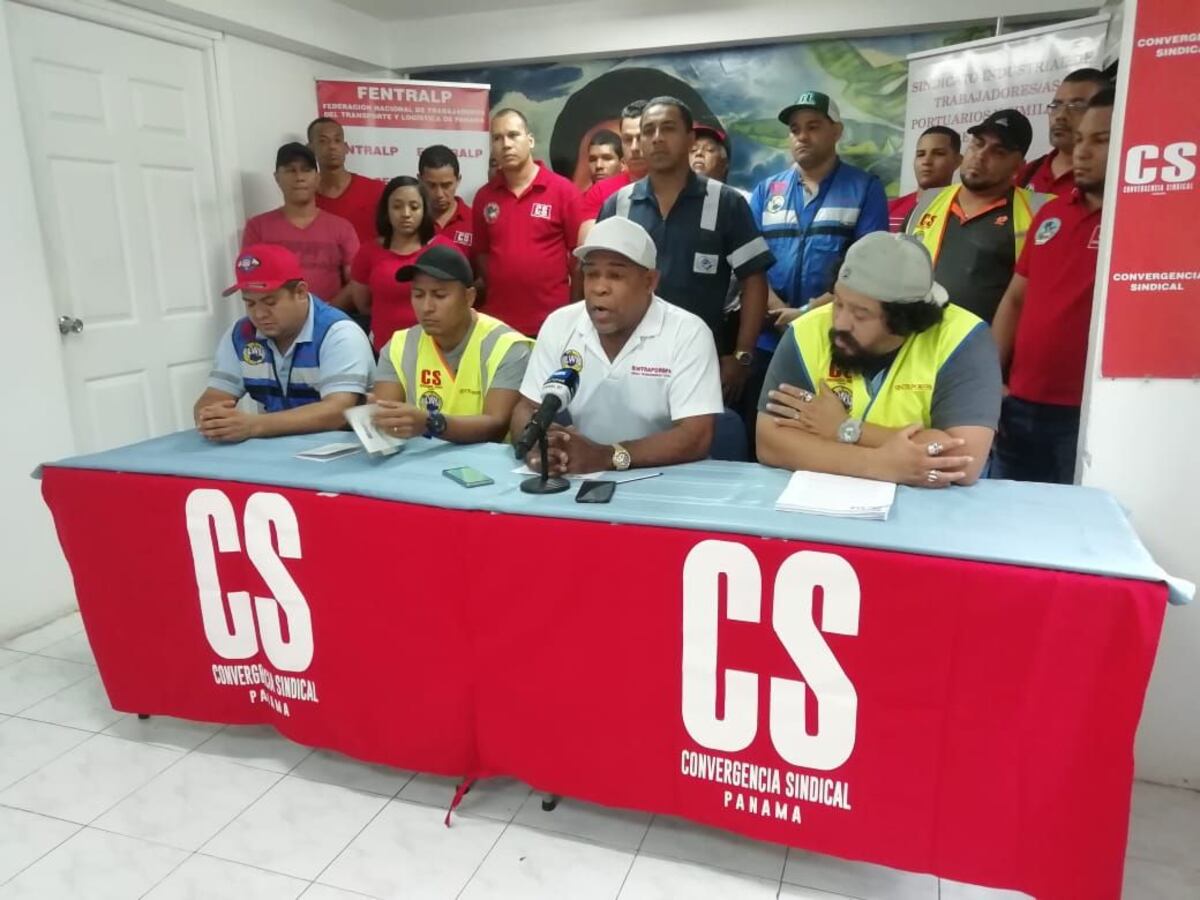 Trabajadores portuarios solicitan resolver trabas que mantienen detenida la negociación de la nueva convención colectiva