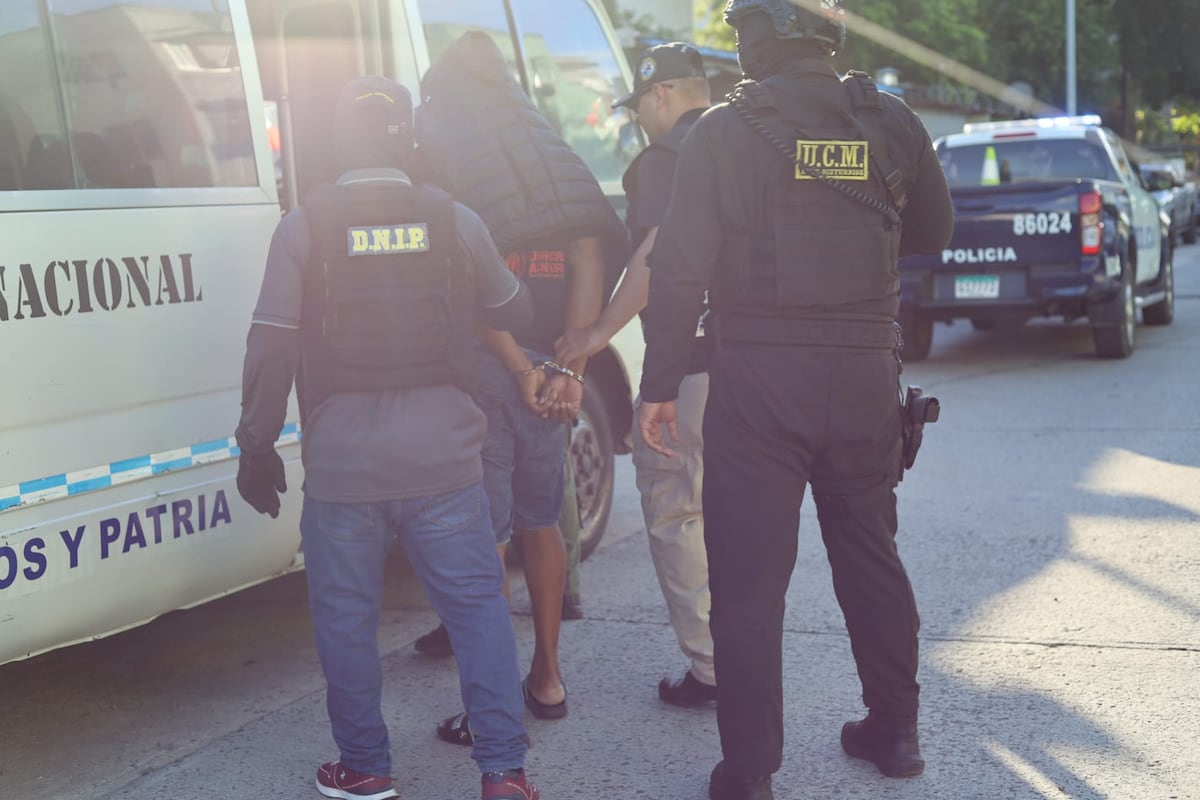 Sacan a BICHOS de circulación: caen ‘Sixtito’ y ‘Koki’ por doble homicidio en Curundú y ‘C Pequeño’ por tentativa en Villa María