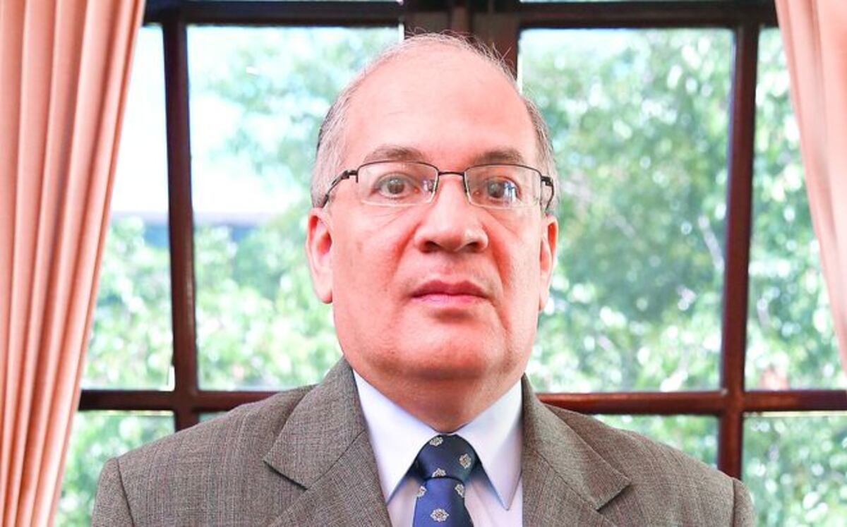 Procurador de la Administración defiende a los 'gais'