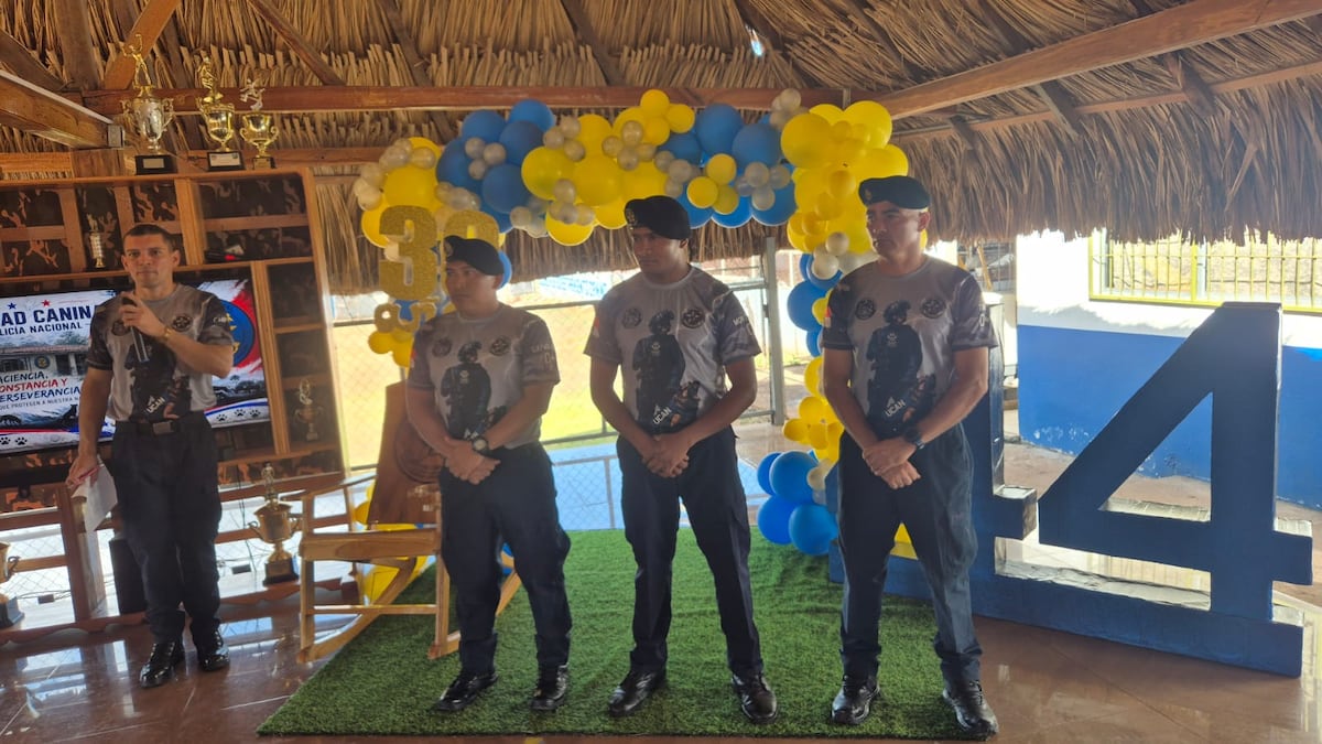 Entre aplausos y disciplina: la Policía Canina celebra 44 años de servicio