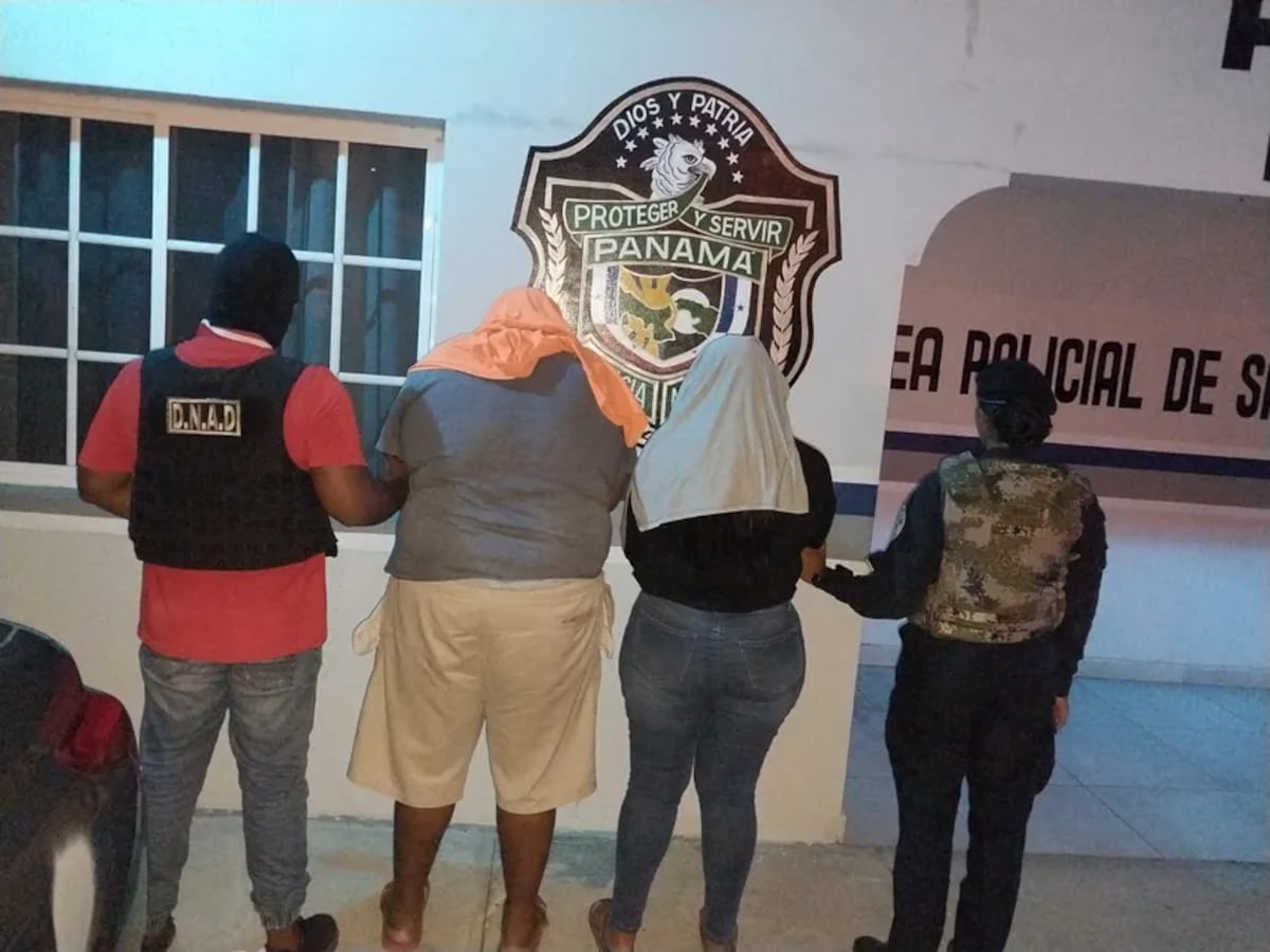 Decomisan presunta droga y dinero en efectivo en San Carlos
