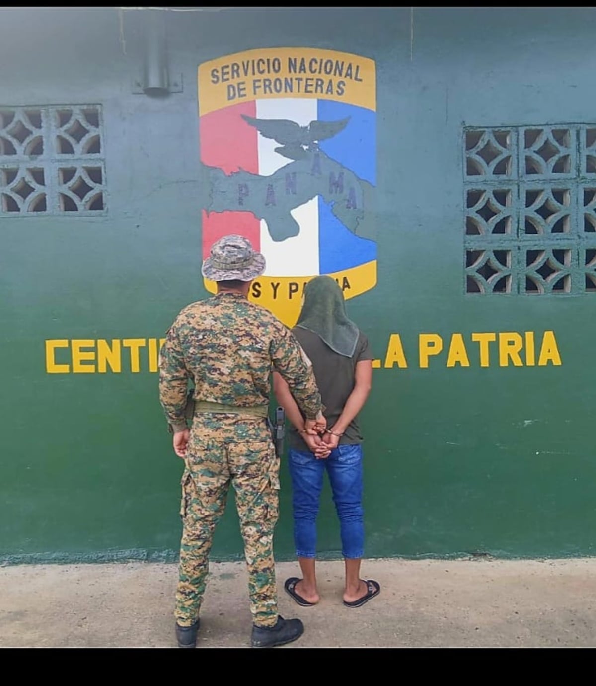 Se entrega hombre requerido por presunto caso de violación en Darién