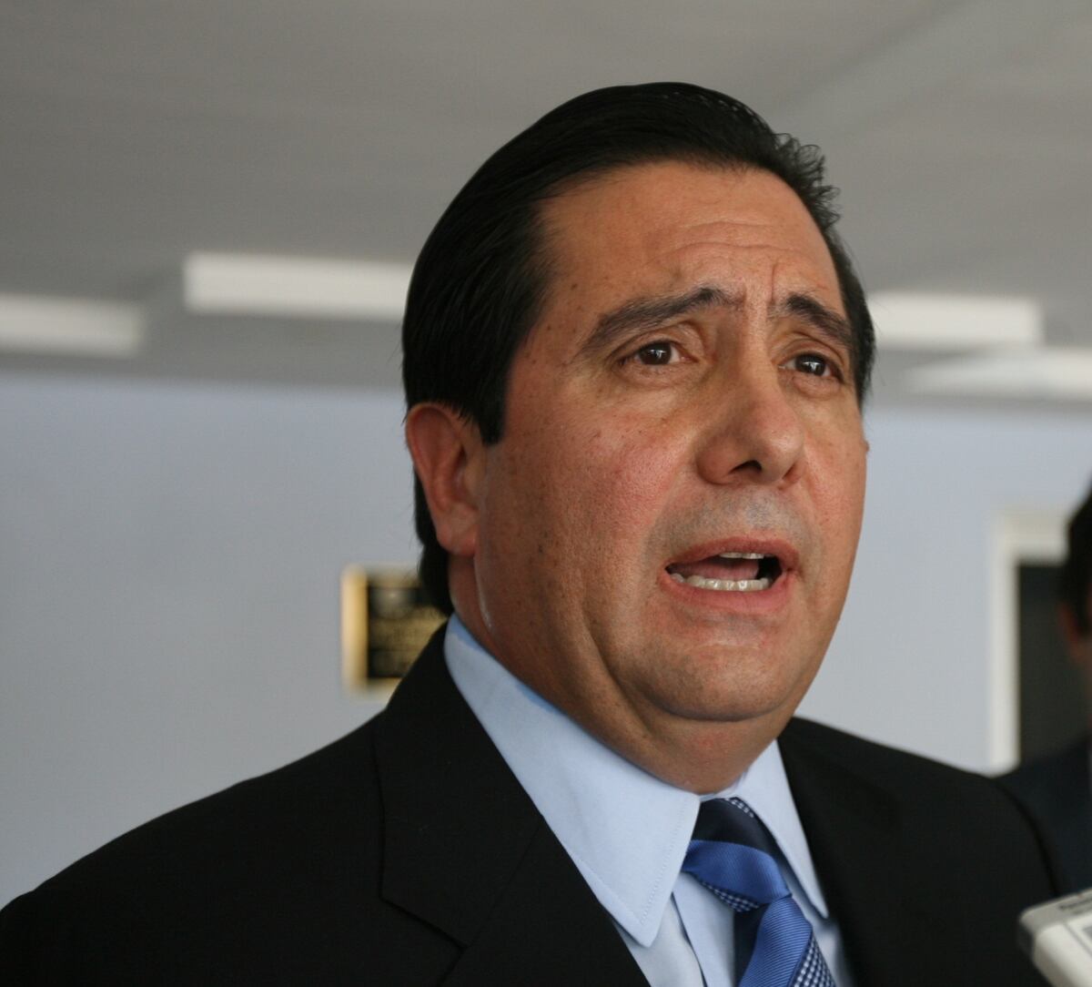 Martín Torrijos lanza duras críticas a dirigencia del PRD. Está desconectada de las bases, dice