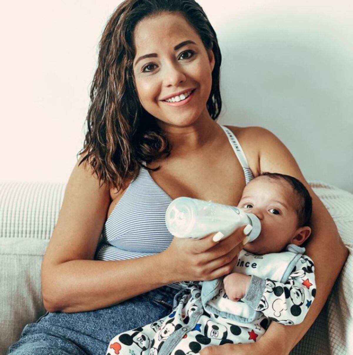 La razón por la que exreina de Calle Arriba no ha podido amamantar a su bebé 