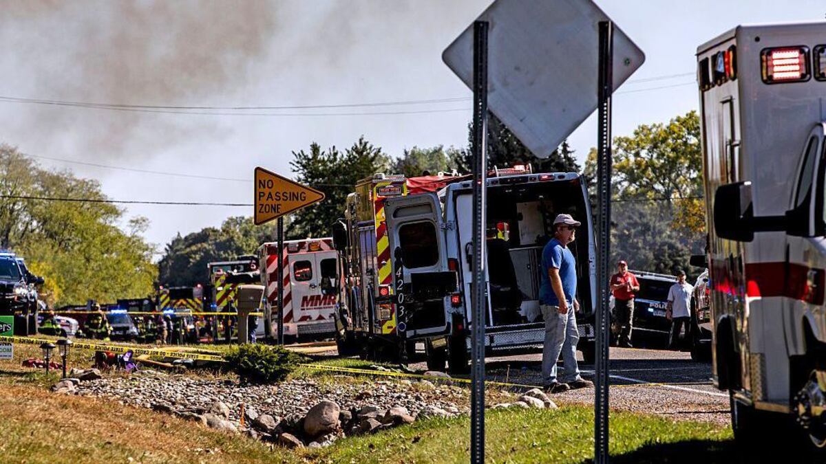 Tiroteo e incendio en templo de Michigan dejan un muerto y nueve heridos