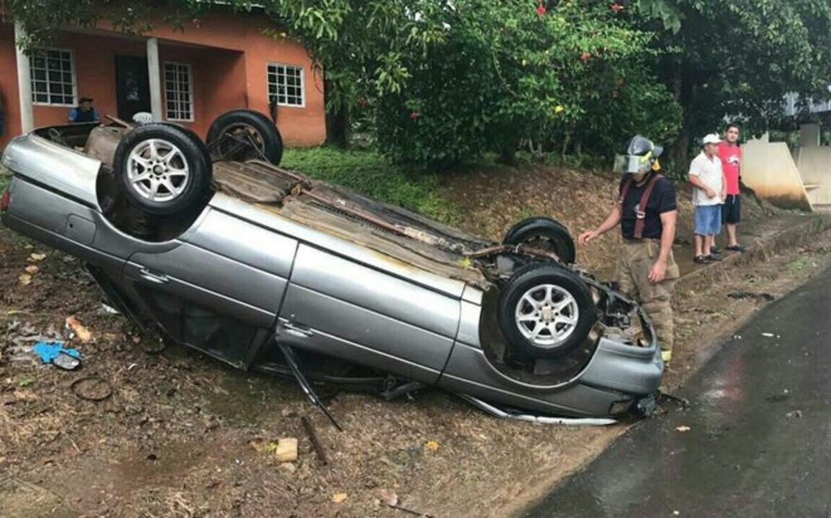 VUELCO Y ATROPELLO. Peligrosos accidentes se han registrado en Veraguas