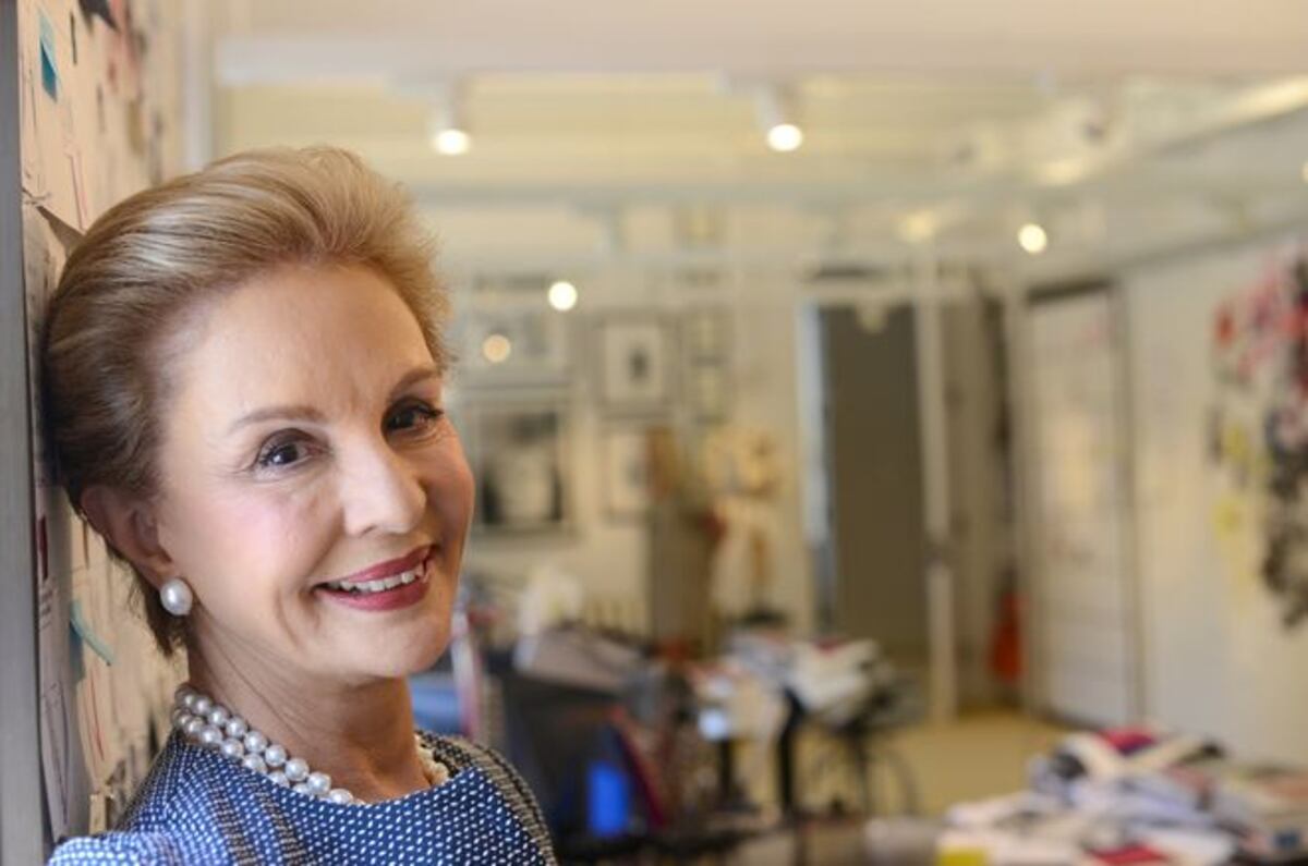 Carolina Herrera revela el por qué no deben usarse jeans, color negro y bikinis