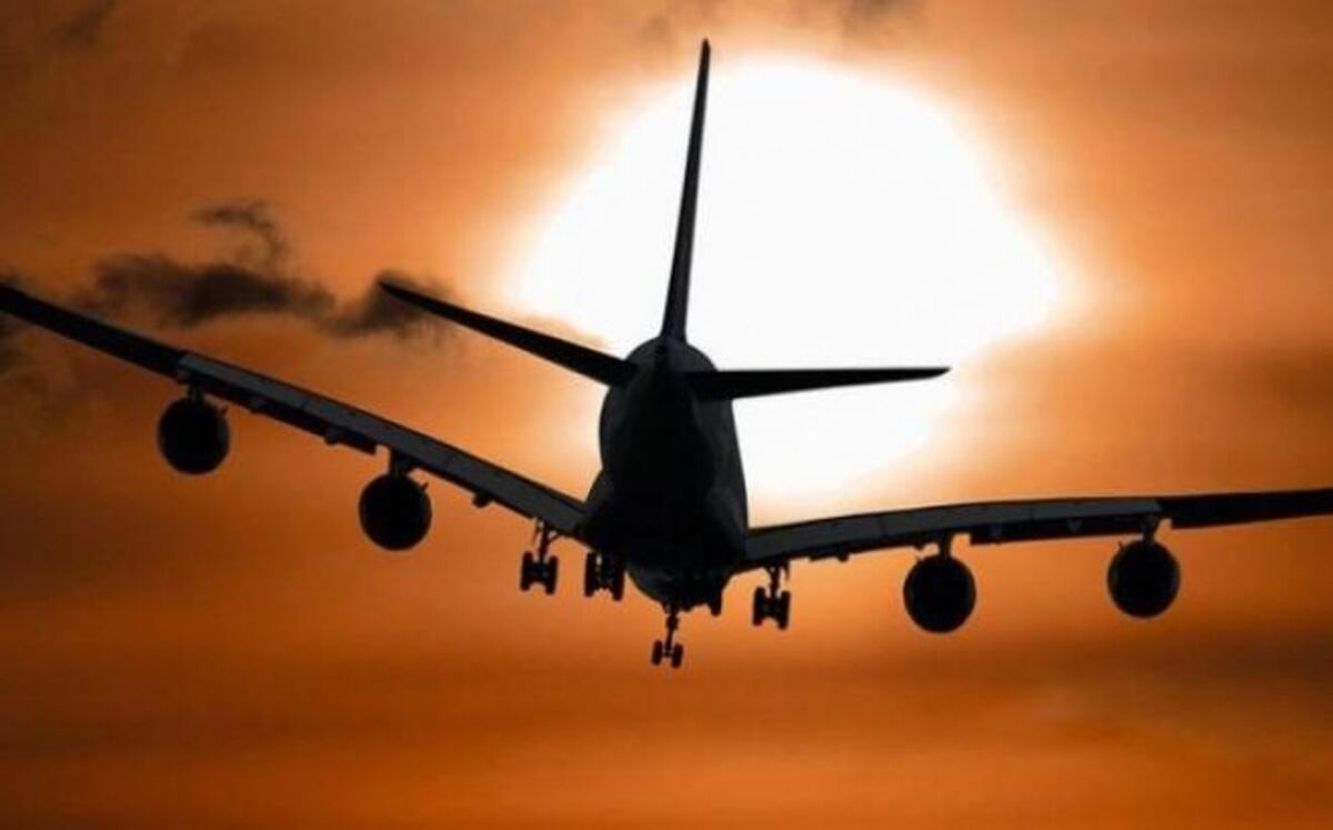 Extranjero es expulsado de Panamá al cometer actos libidinosos en un vuelo aéreo