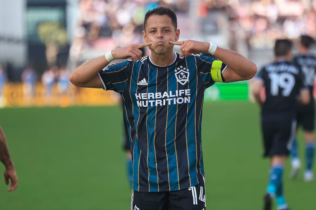 Chicharito completa la remontada del Galaxy al Inter de Beckham