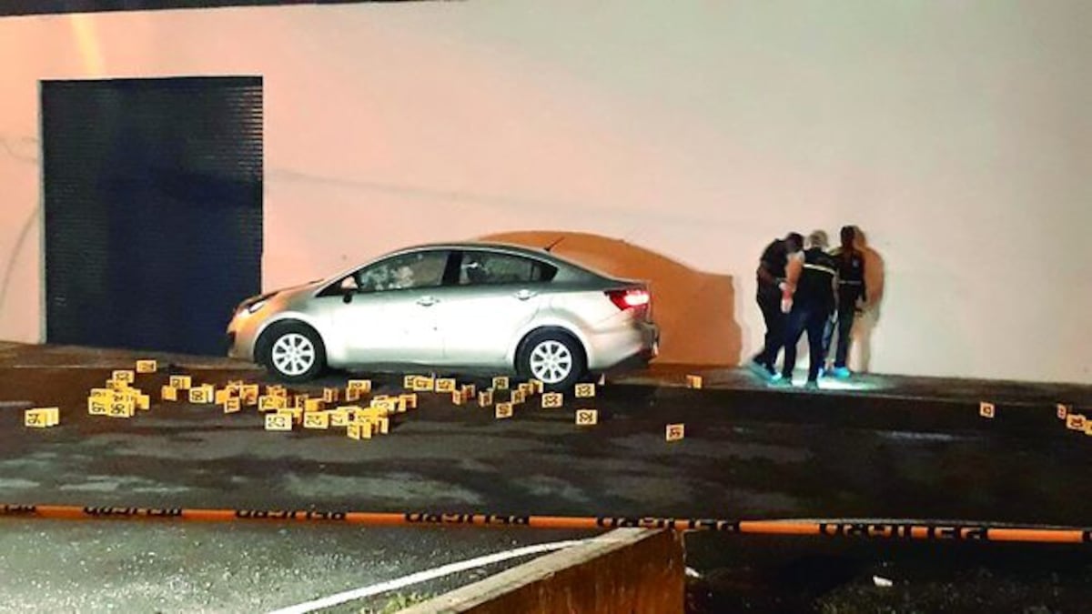 Ráfaga de balas. Fue atacado por negocio de drogas ' Josué David Brennan'