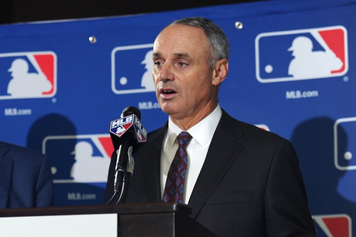 Comisionado de Grandes Ligas impondría una campaña de 50 partidos