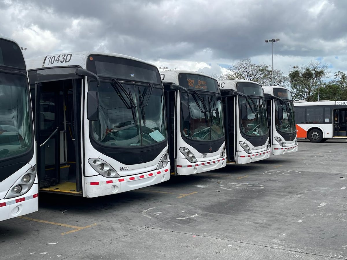 MiBus: rutas de corredor solo operarán en horas picos, no se aumentará tarifa, pero si reducirán -no eliminarán-  el movimiento de buses 