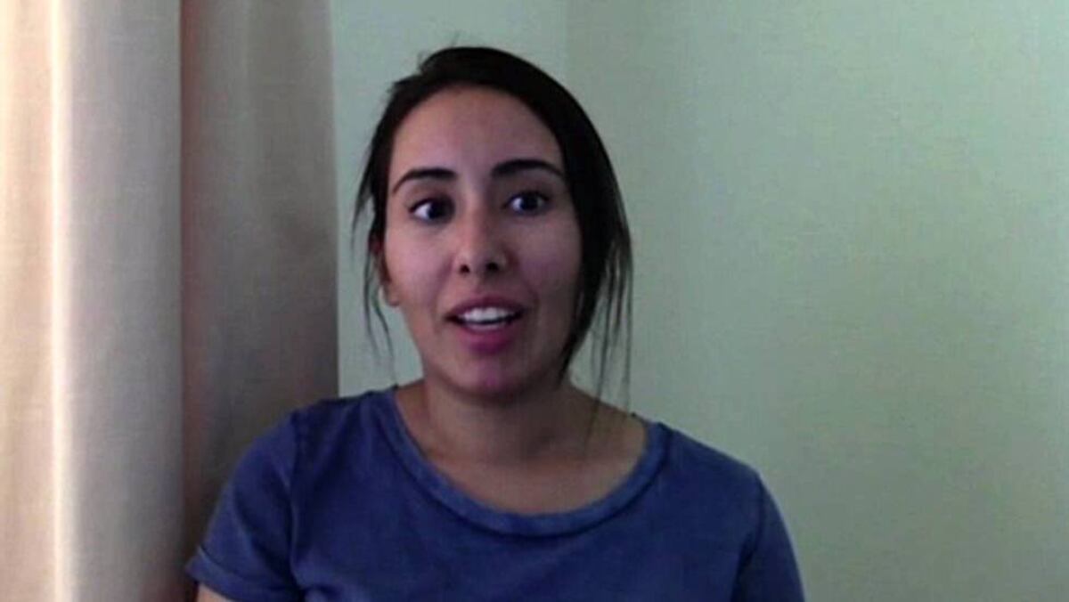 ¡HARTA DE LAS PROHIBICIONES! Princesa está desaparecida tras fugarse