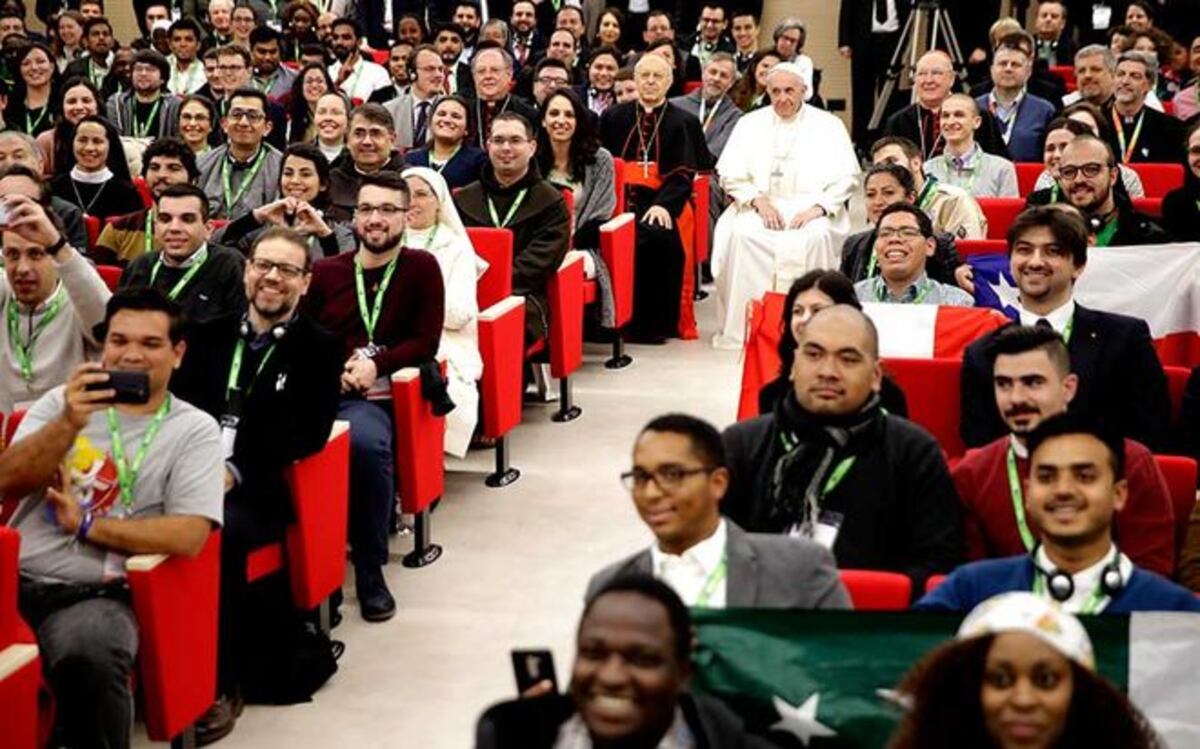 Condena Papa a clientes de prostitutas: 'Es torturar a una mujer'