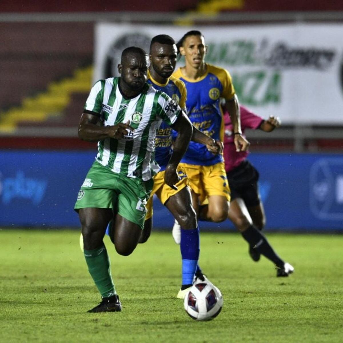 ‘Bombo’ Medina: ‘Ahora tenemos que pensar en el Atlético Chiriquí’.