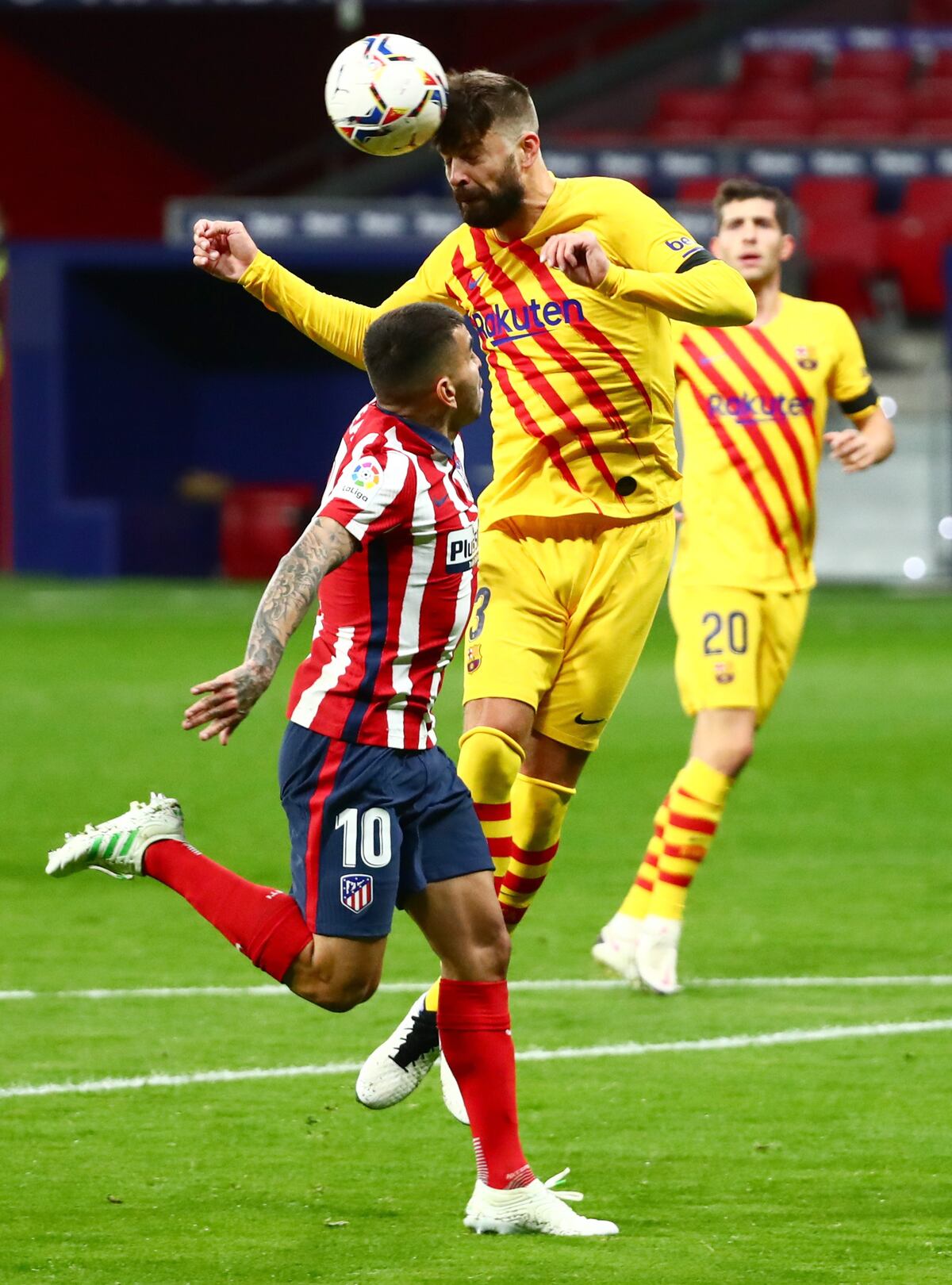 Barcelona revela las lesiones que padecen Piqué y Sergi Roberto