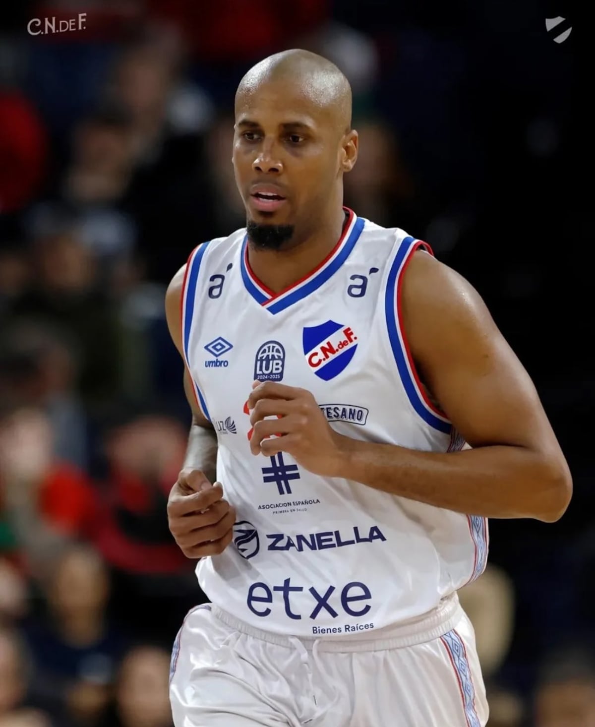 ¡El campeón no se va! Ernesto Oglivie sigue con Nacional en Uruguay