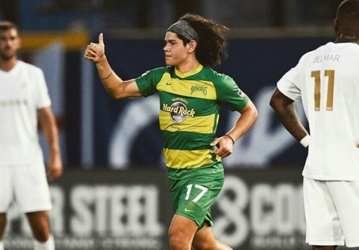 Panamá enfrentará a El Salvador con tres legionarios