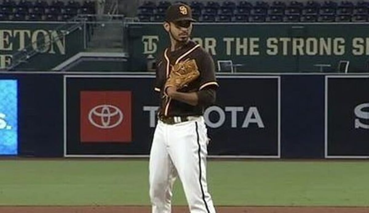 Guerra lanza entrada sin permitir imparable ni carreras para los Padres