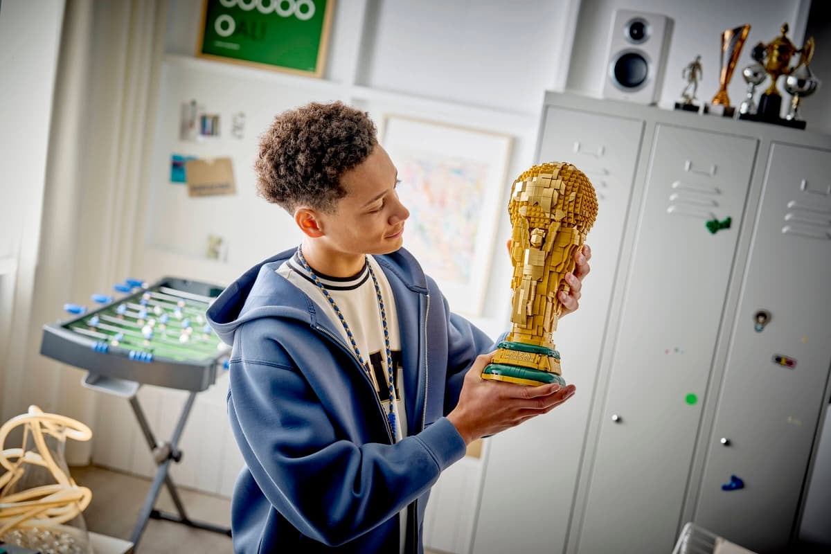 Trofeo LEGO Mundial 2026 deslumbra con sus piezas doradas únicas