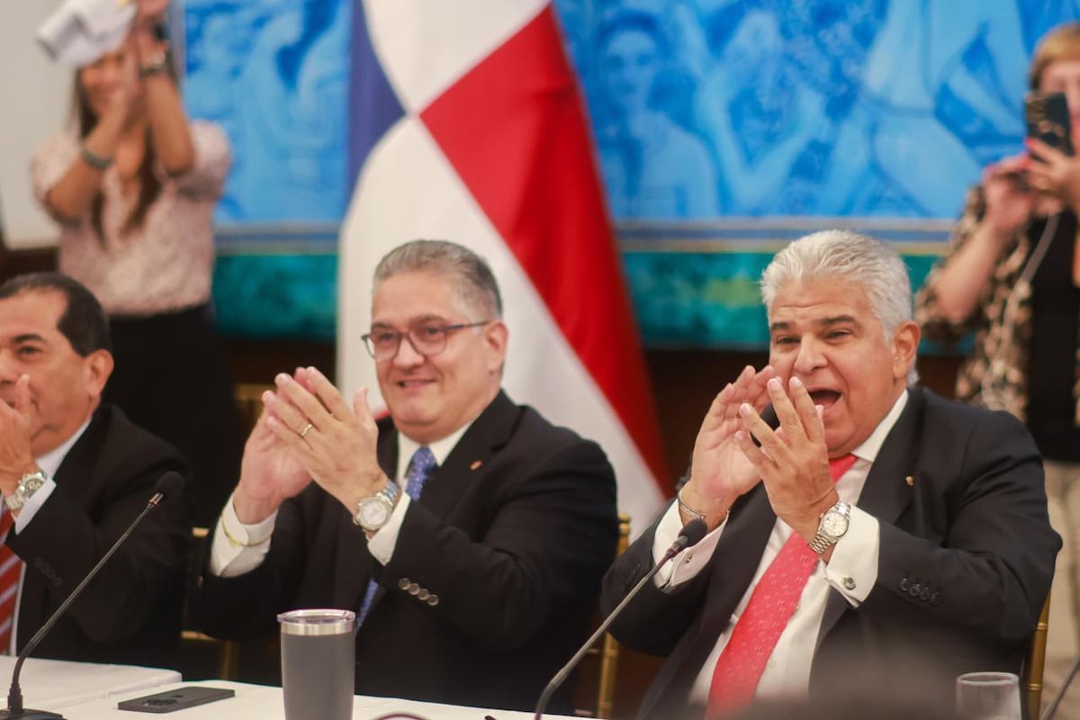 Triunfo y orgullo: ‘El Presi’ vibra con Atheyna rumbo al Oro Olímpico