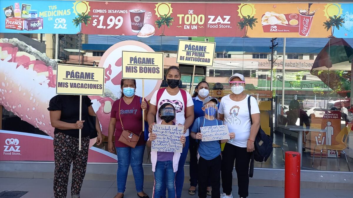 Exfuncionarios del Registro Público esperan el pago de sus bonos y vacaciones adeudadas