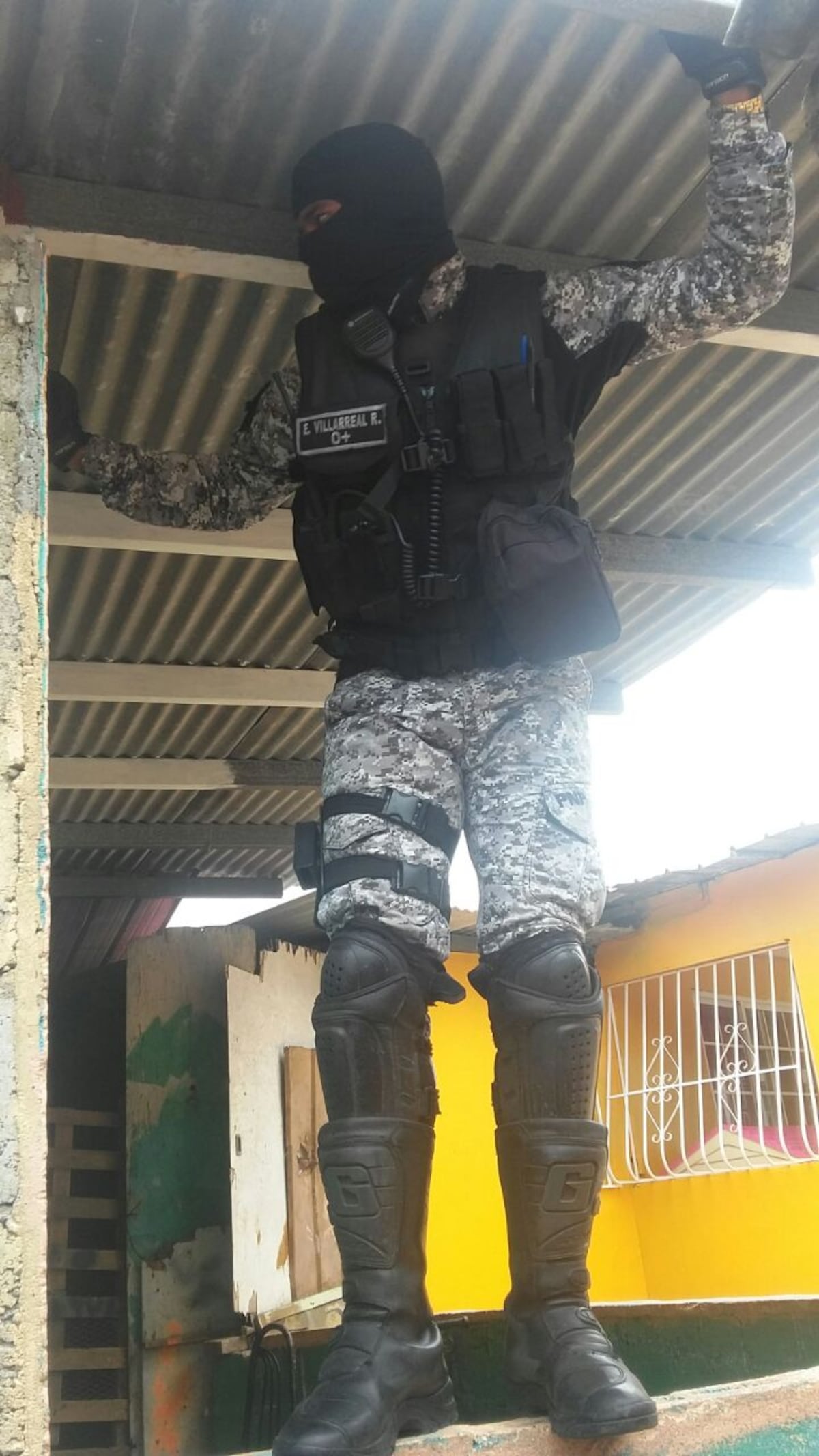 Asesinan a hombre de varios tiros en Viejo Veranillo