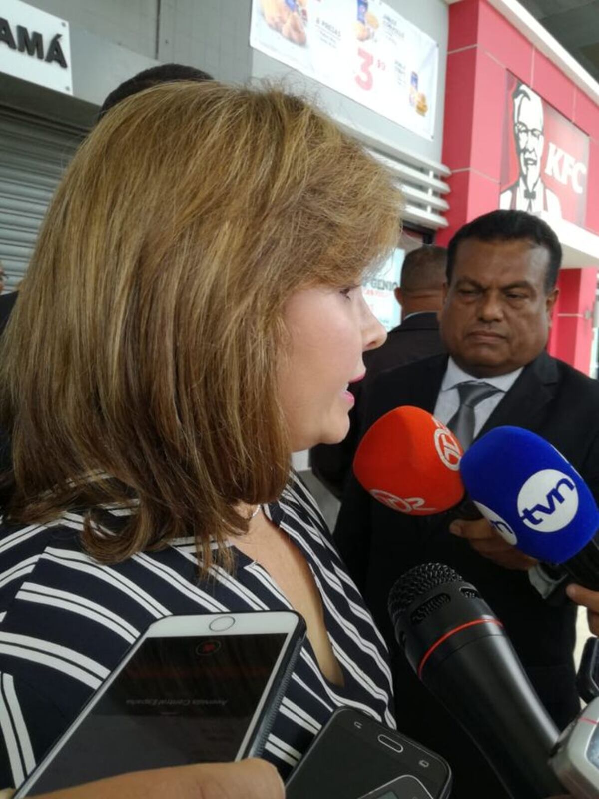 Procuradora se opera la nariz. Habla de supuesta fabricación de expedientes