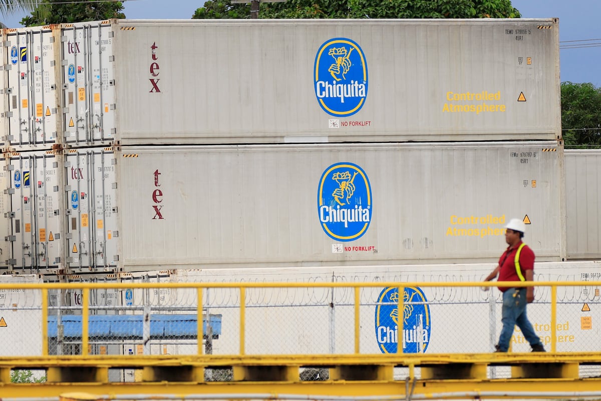 Gobierno y Chiquita sellan acuerdo para reactivar banano en Bocas del Toro