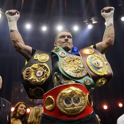 Usyk deja vacante su título y Wardley se apunta como campeón