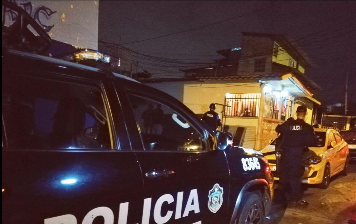 Todo quedará grabado. La Policía Nacional coloca cámaras en patrullas