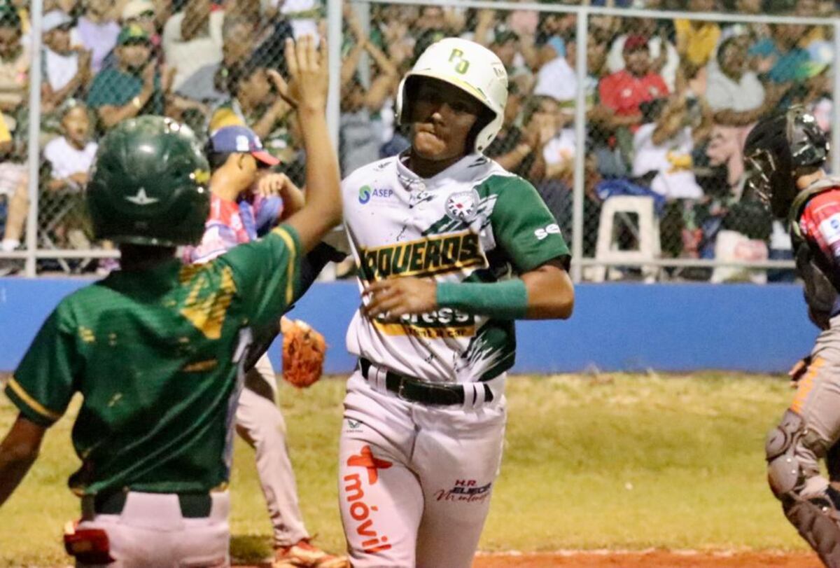 Panamá Oeste y Coclé mandan en el Campeonato Nacional de Béisbol Juvenil