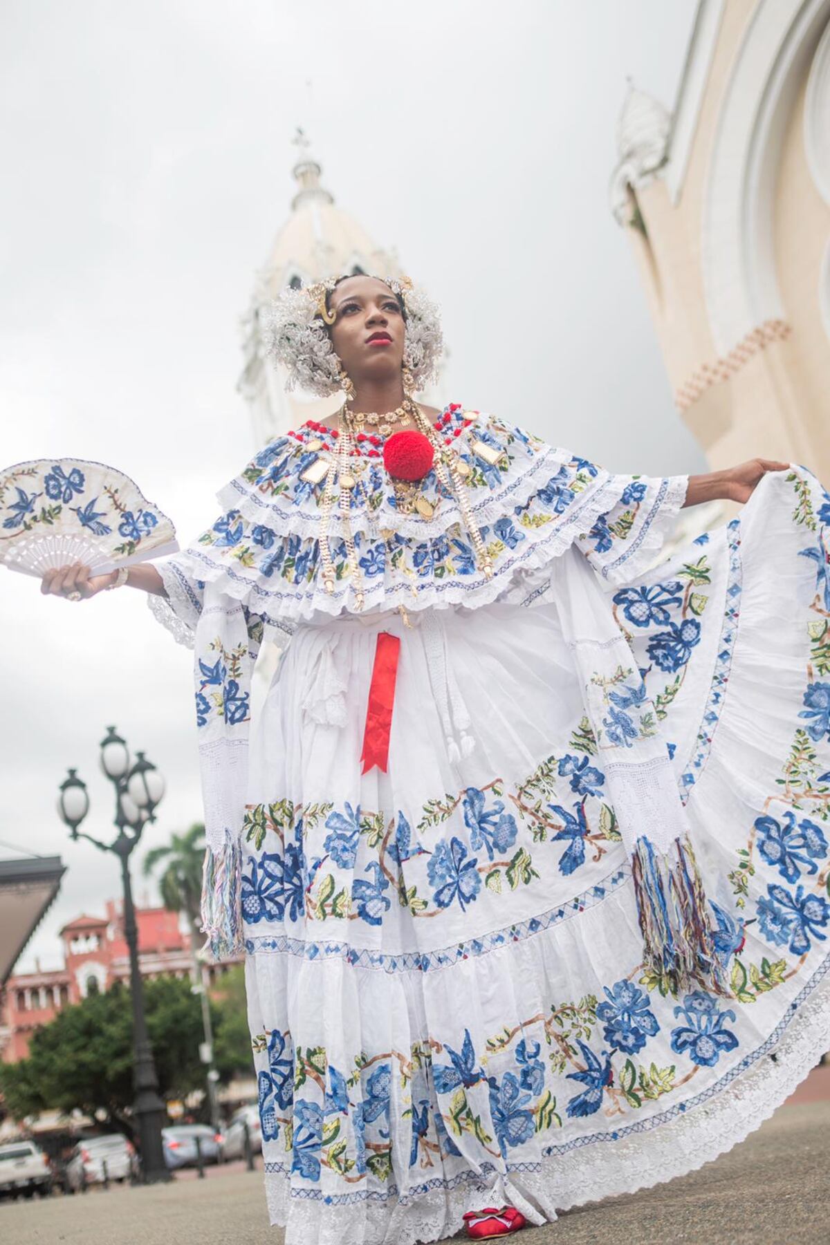 Joselyne Edwards: ‘La Pollera me atrapó y luego le decía a mi mamá que no me la quería quitar’