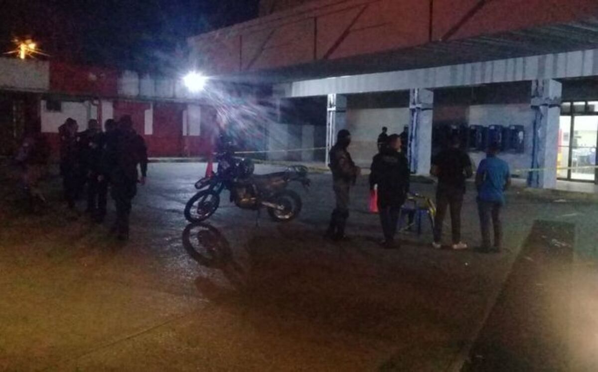 Matan a un asaltante en el intento de robo a un supermercado en Pan de Azúcar