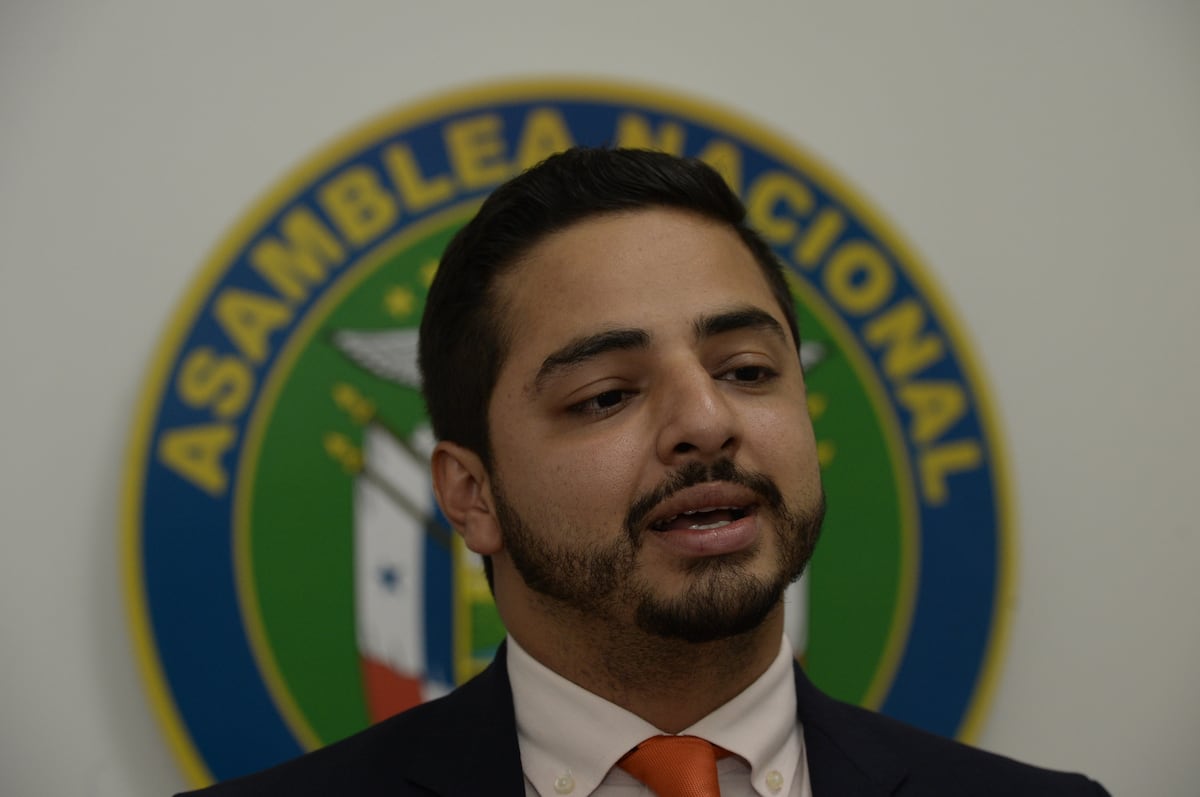 Diputado herrerano está dispuesto a pagar su oficina circuital de su bolsillo