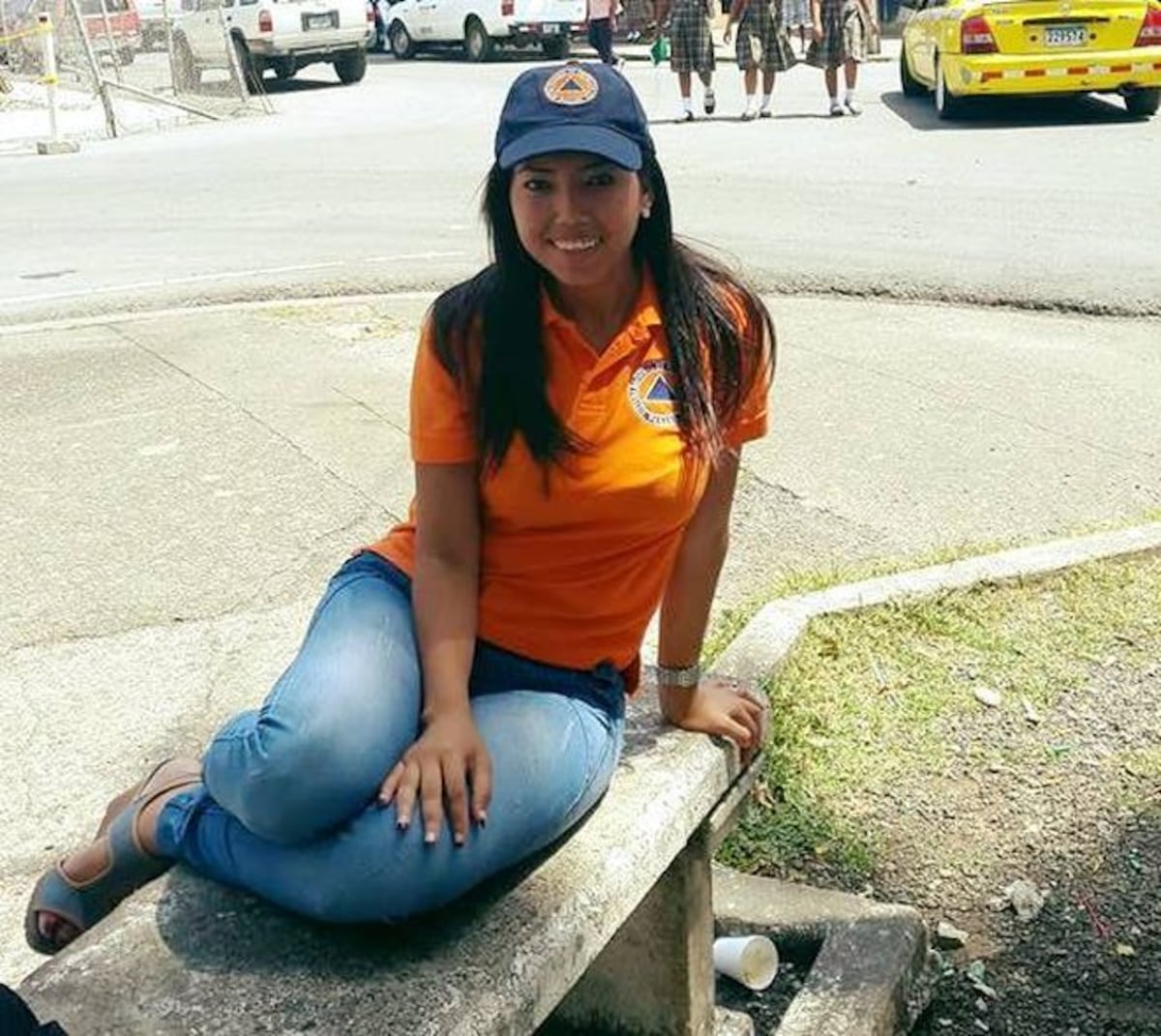 ¡SE FORMÓ! Exreportera de TV tilda de cobarde a exdirector de Sinaproc