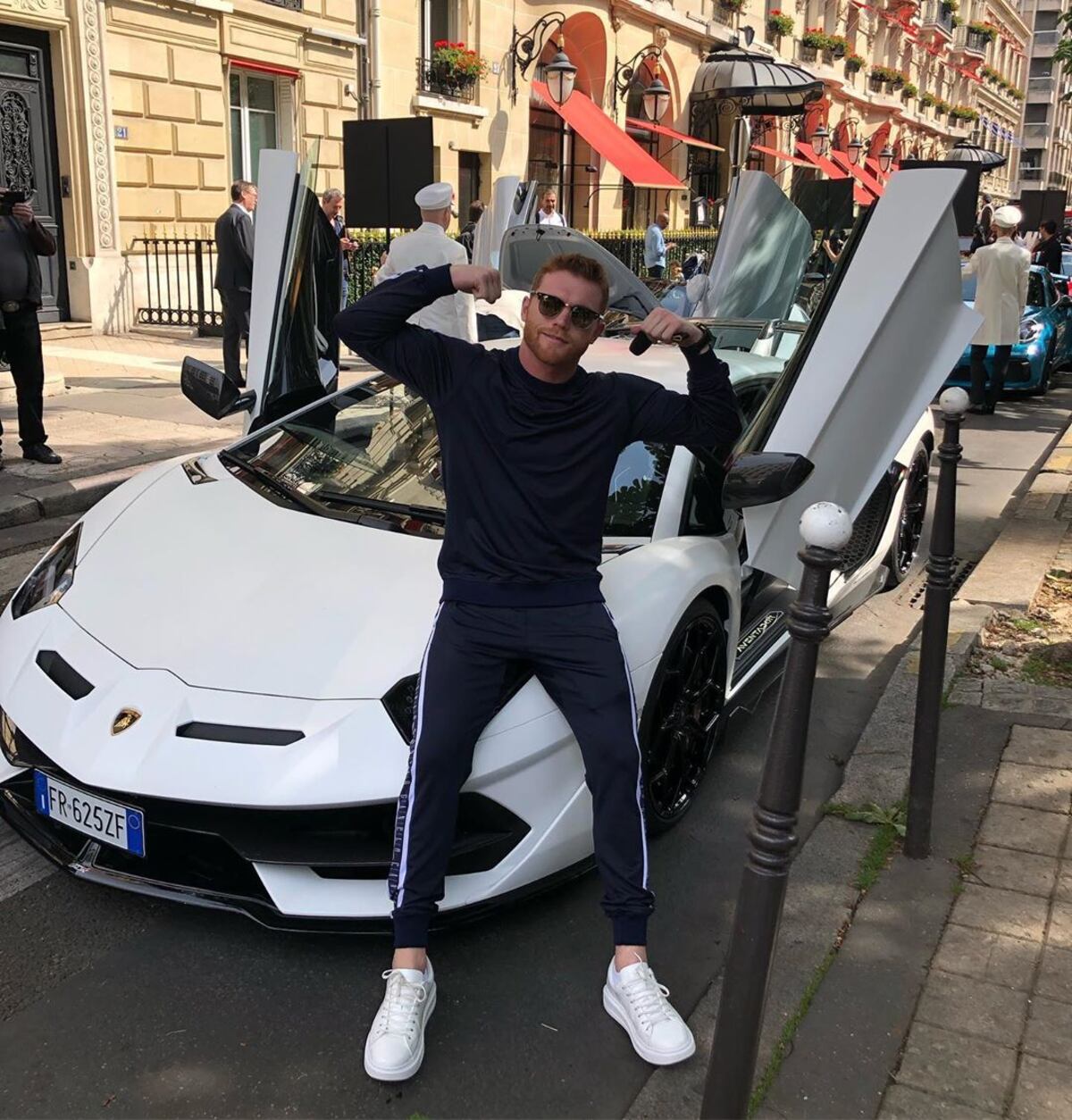 Mira cuánto se gastó ‘Canelo’ Álvarez en un lujoso yate personalizado 