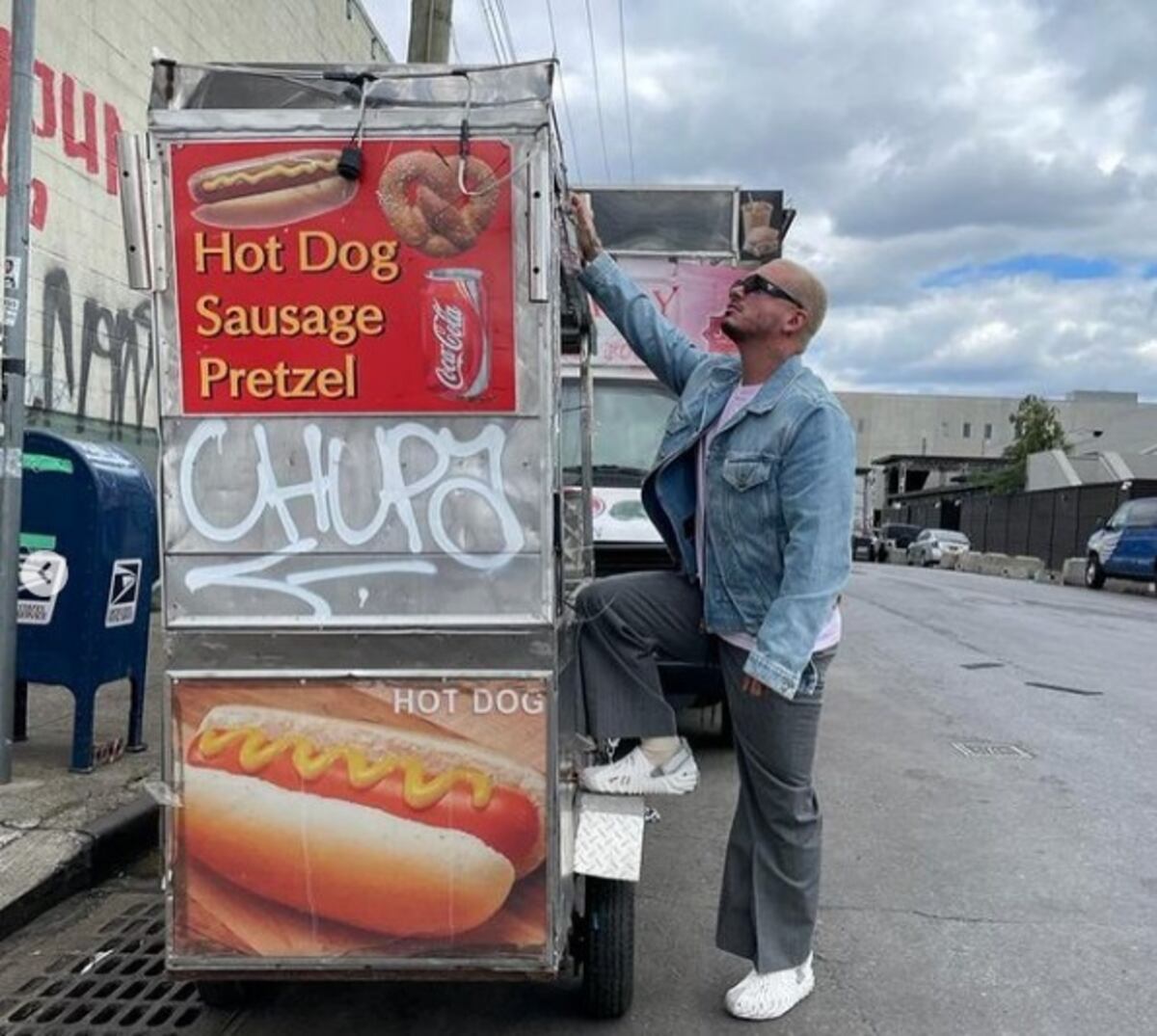 J Balvin usa el ‘parkeo’ de Residente como una estrategia de marketing