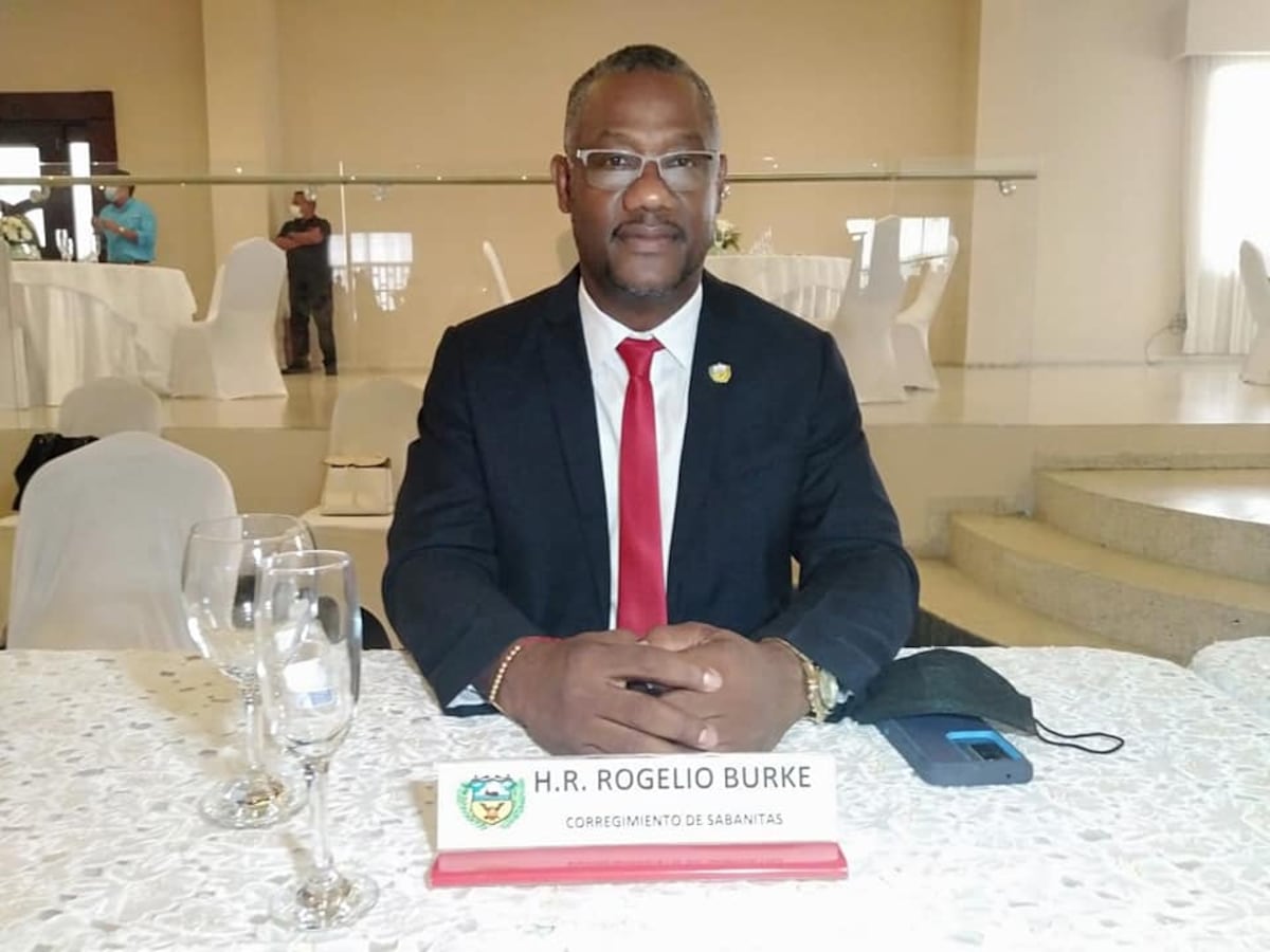 Violencia en Colón: Exrepresentante Rogelio Burke sufre ataque a tiros frente a su residencia